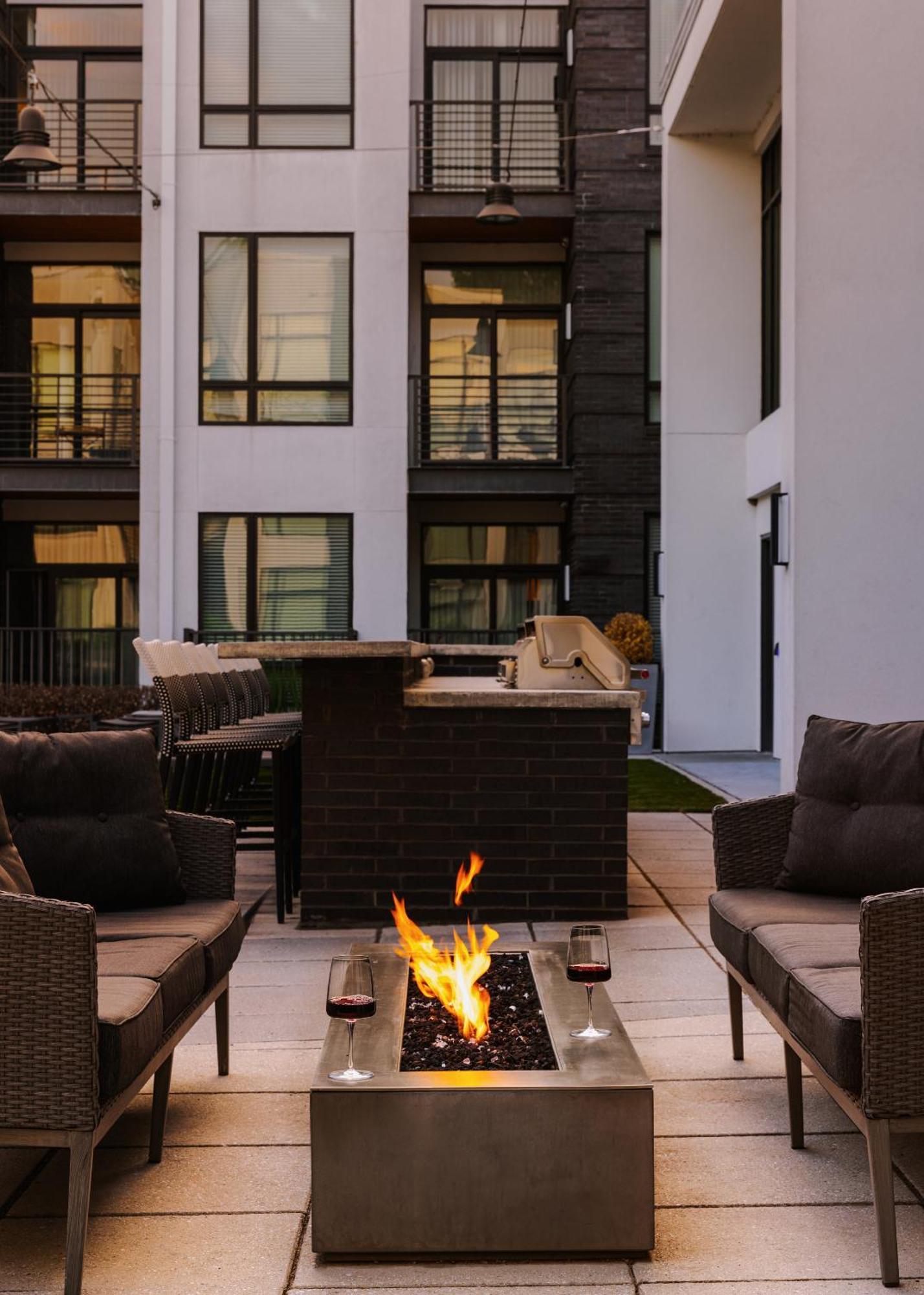 Sonder By Marriott Bonvoy Village 21 Apartments Hillsboro Village Nashville Eksteriør bilde