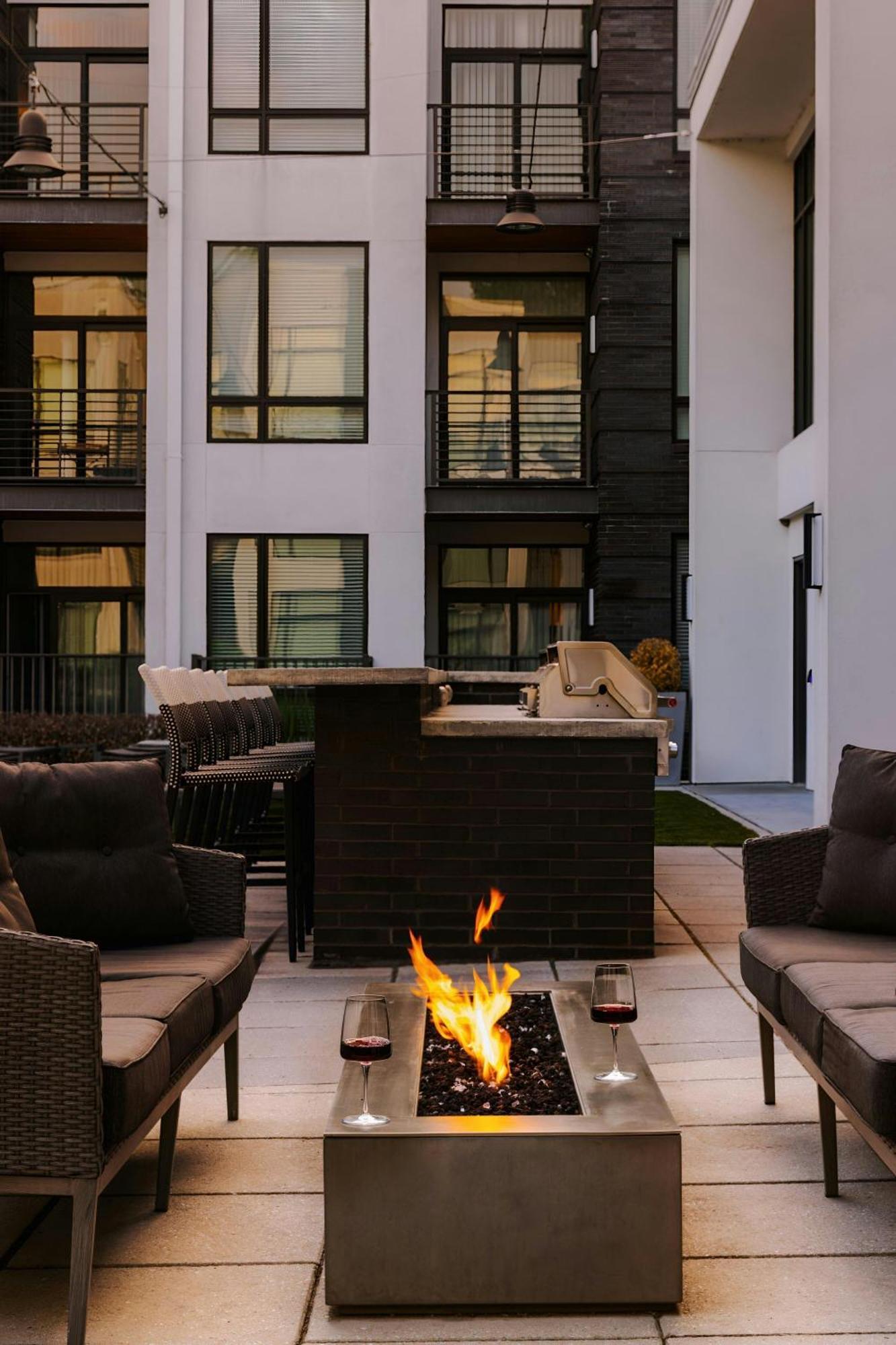 Sonder By Marriott Bonvoy Village 21 Apartments Hillsboro Village Nashville Eksteriør bilde